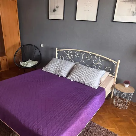For A Pleasant Apartamento