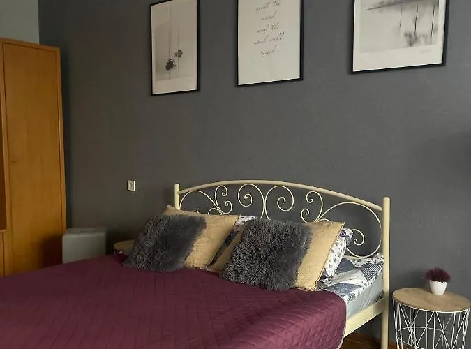 For A Pleasant Apartament *